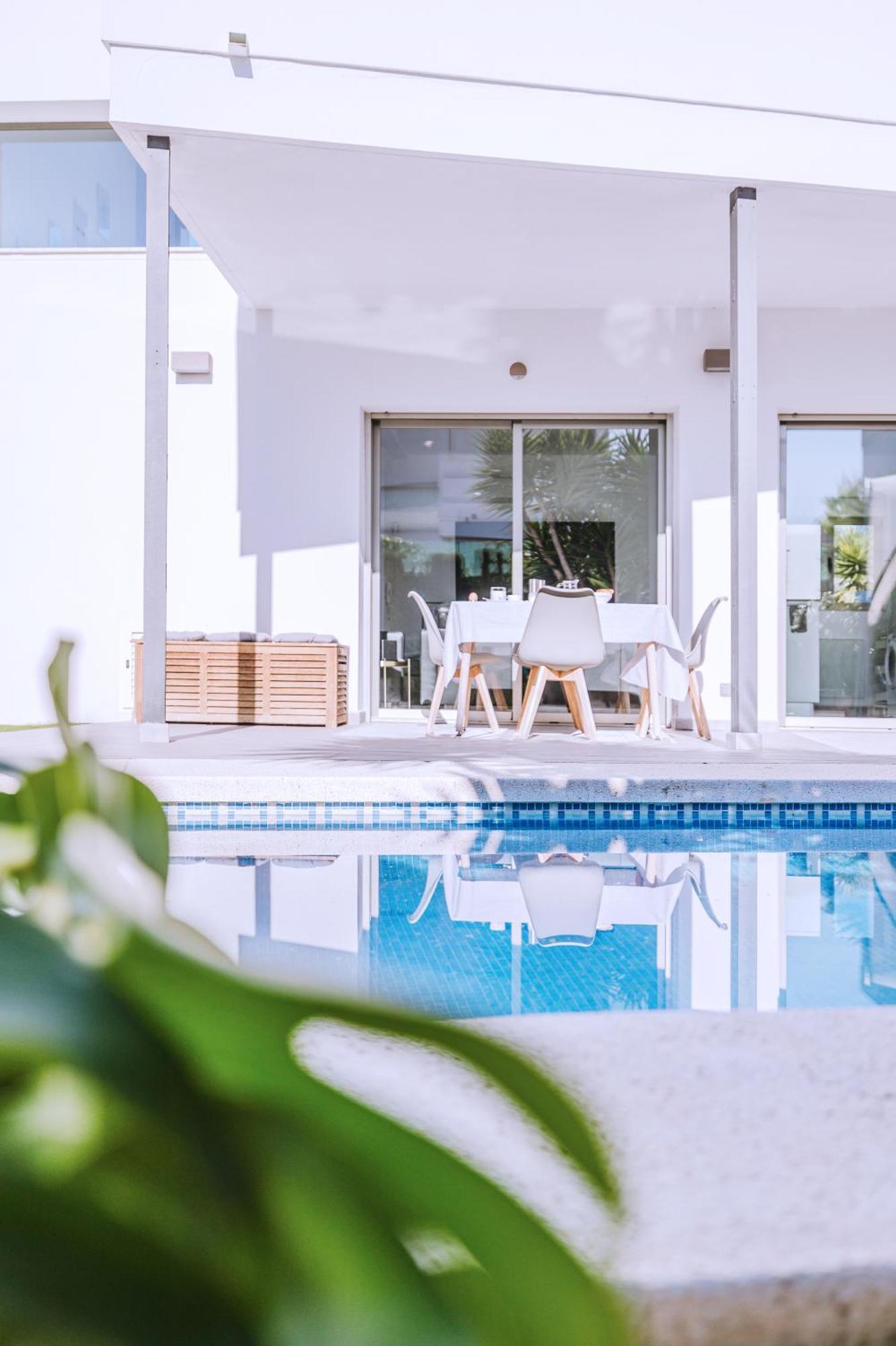 Casa Coco Stylisches Beachhouse Mit Pool & Sundeck Els Poblets Denia エクステリア 写真